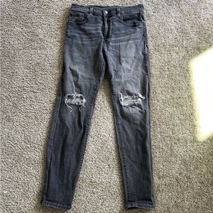 LEVI’S PREMIUM SLIM FIT